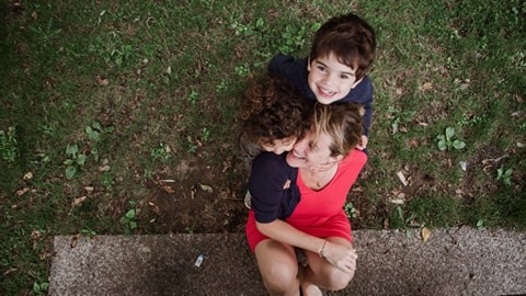 tarifs photographe Brest photo exemple d'une séance photo famille en extérieur