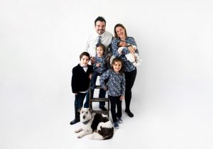 tarifs photographe Brest photo de famille en studio